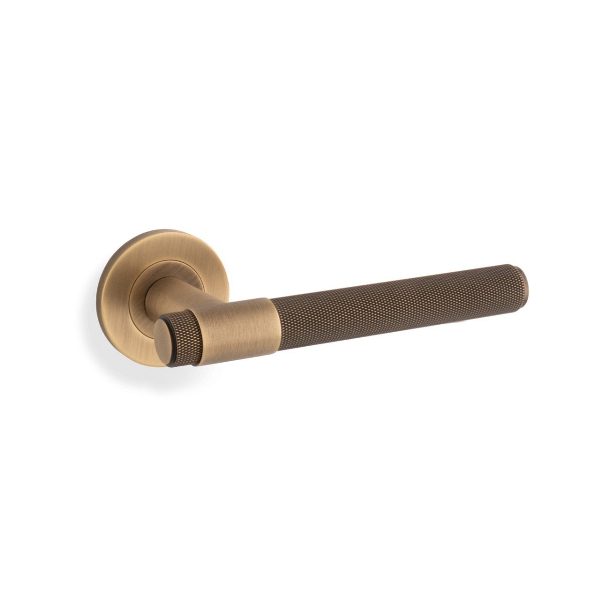 Alexander & Wilks - Knurled Kingstone Lever on Round Rose - Antique Brass