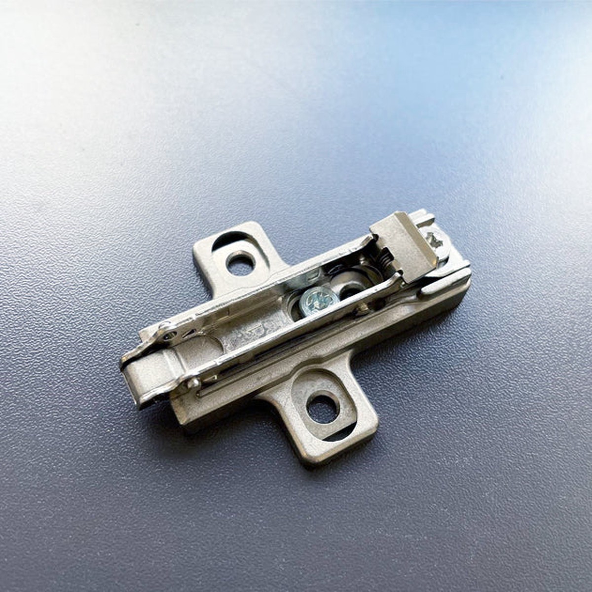 Salice Universal Hinge Plate